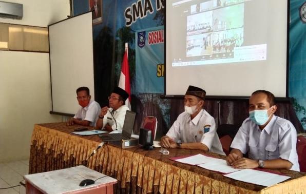 Penyampaian Materi oleh Kacabdindik Wil III